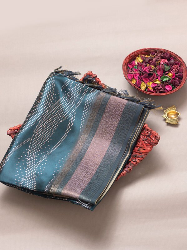 Women Pine Green Semi Tussar Printed Saree ASS25